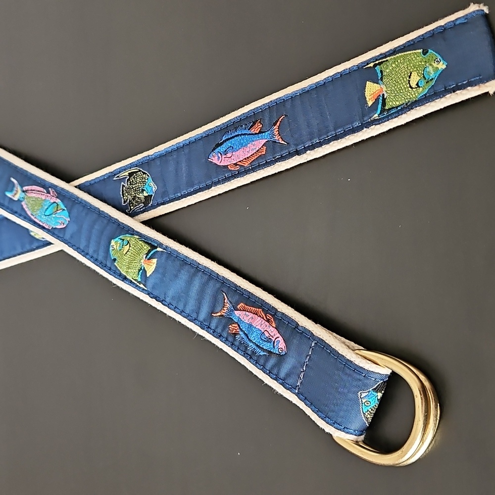Leather Man Fish Patterned Canvas Belt with Gold Buckle, size large - Picture 7 of 9